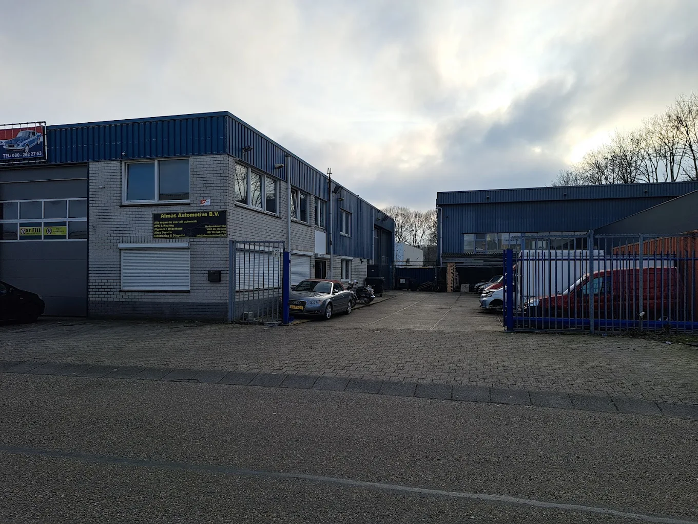 Almas Automotive autogarage in Utrecht